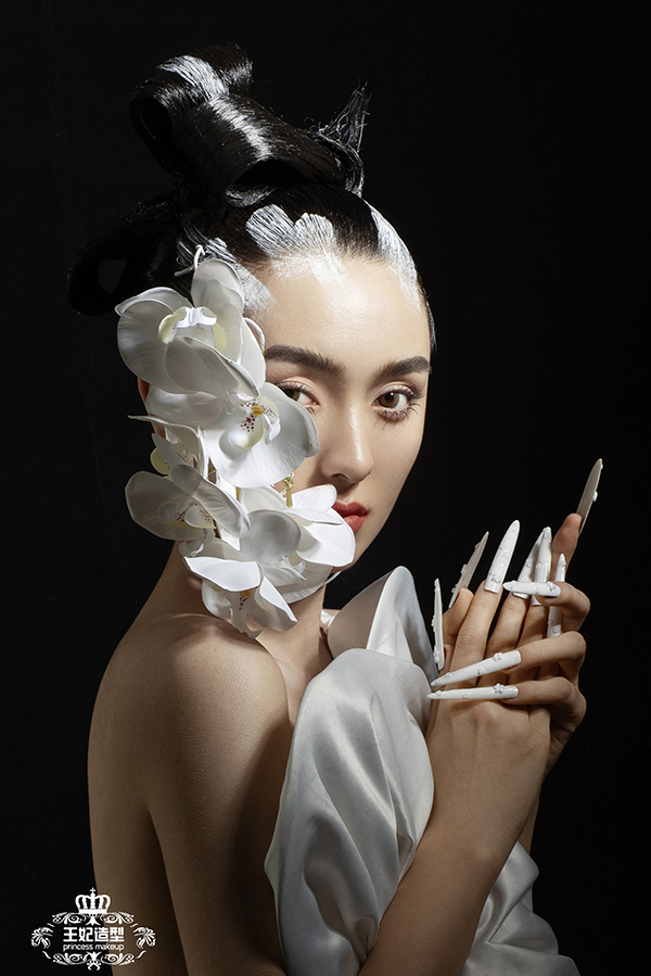 ��ѧ������ʵ������������δ������ױ��������̬